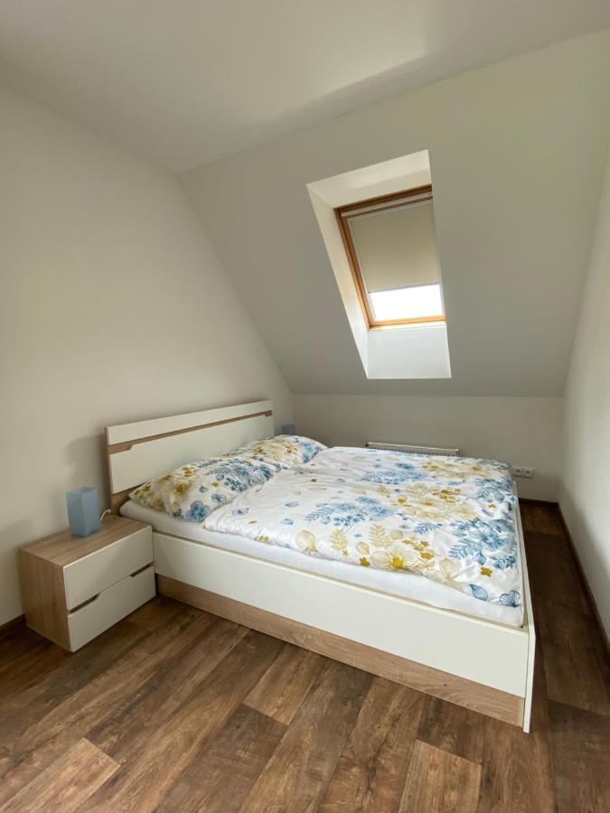 Apartmany Klarka Рокитнице над Ийзероу Екстериор снимка